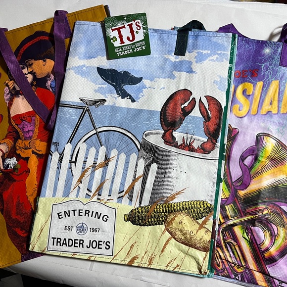 9 NWT Trader Joe's Regional Shopping Gift bags/Totes “Reduced to Sale” - Picture 5 of 16